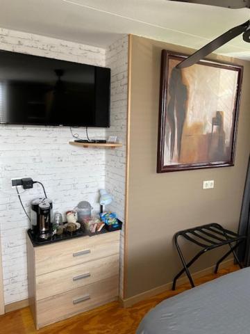 Ferienwohnung Tinyhouse Woody At The Water Zaandam Exterior foto